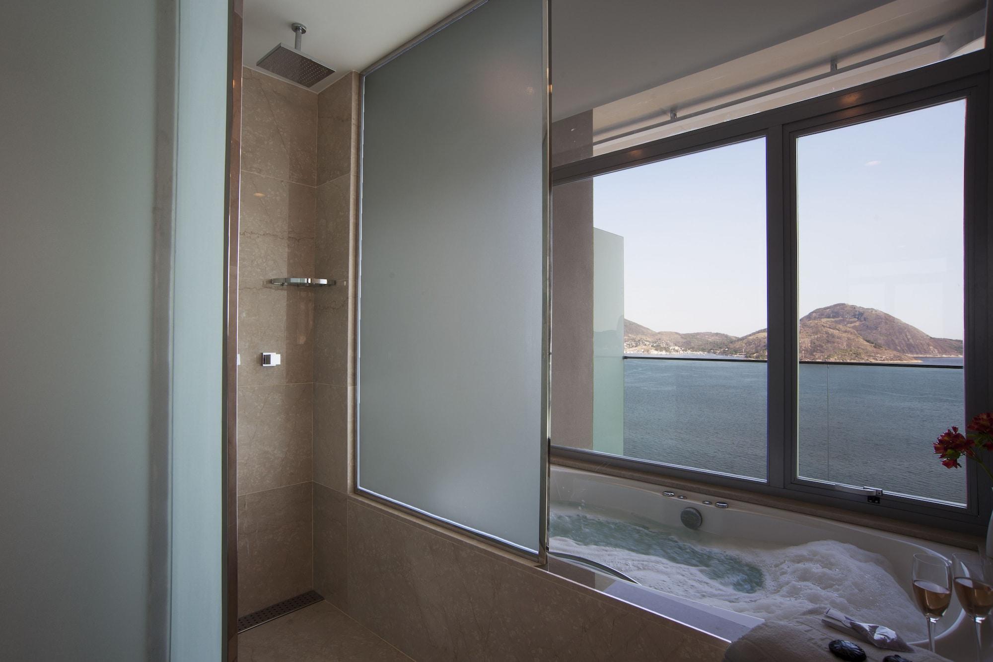 H Niteroi Hotel Kültér fotó