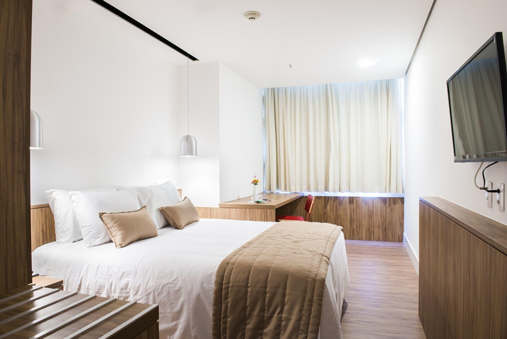 H Niteroi Hotel Kültér fotó