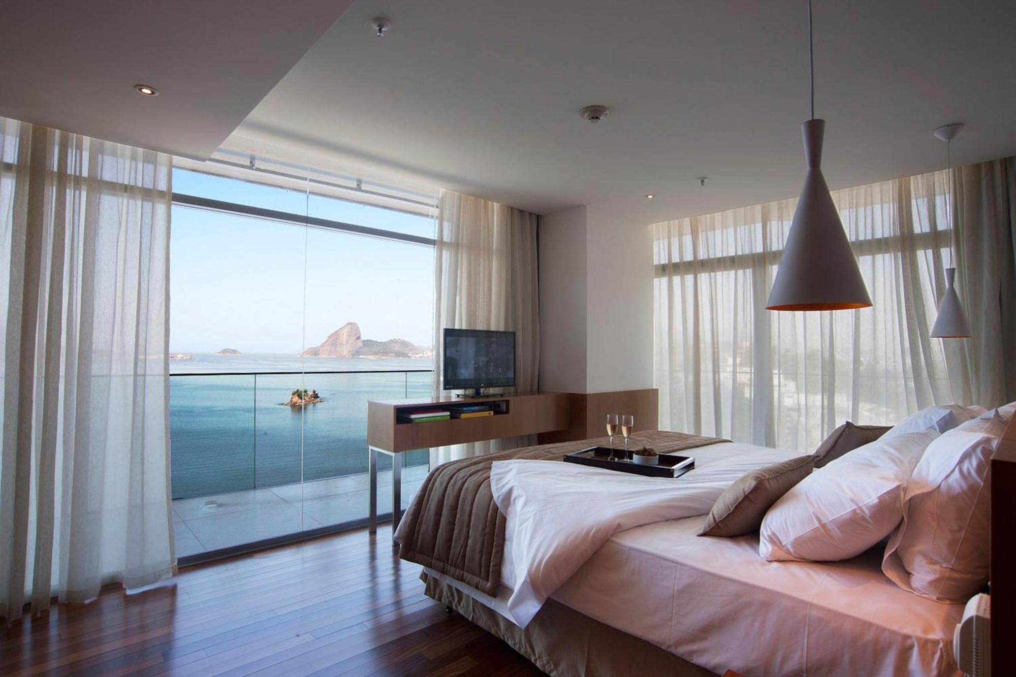 H Niteroi Hotel Kültér fotó